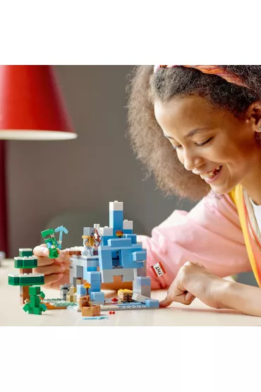 LEGO Minecraft Onieone szczyty 21243