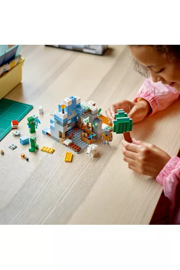 LEGO Minecraft Onieone szczyty 21243