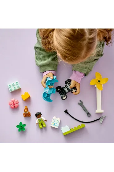 LEGO DUPLO Turbina wiatrowa i samoch�d elektryczny 10985