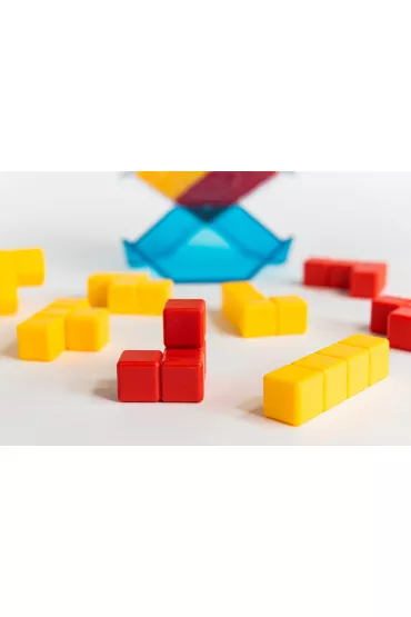 Smart Games. Cube Duel (ENG) IUVI Games
