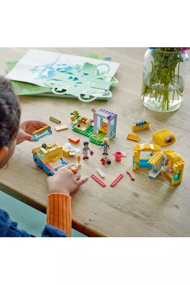LEGO Friends Furgonetka ratunkowa dla psw 41741