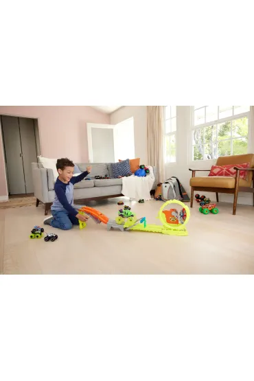 Hot Wheels. Monster Trucks Power Smashers Ultrawy�c. Mattel