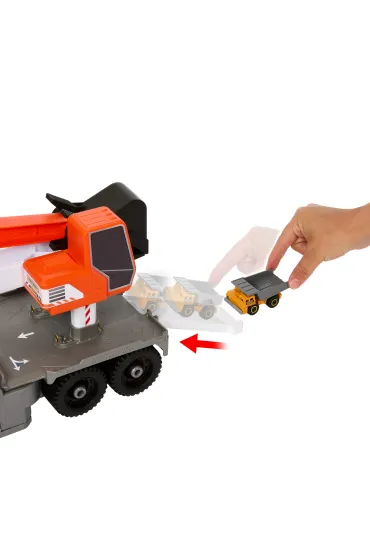 Matchbox. Ci�ar�wka Koparka Du�y pojazd z funkcj� HPD64 Mattel