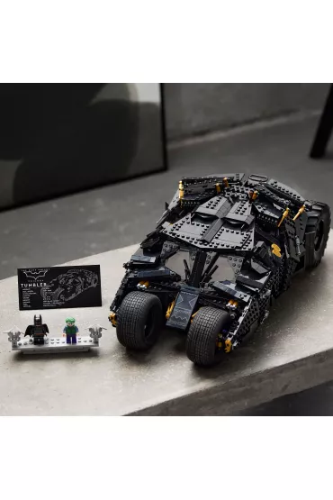 LEGO DC Batman Batmobil Tumbler 76240
