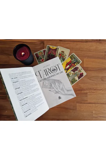 Tarot i sztuki parapsychiczne. 78 �wicze� i technik dla skuteczniejszego wr�enia - Mat Auryn