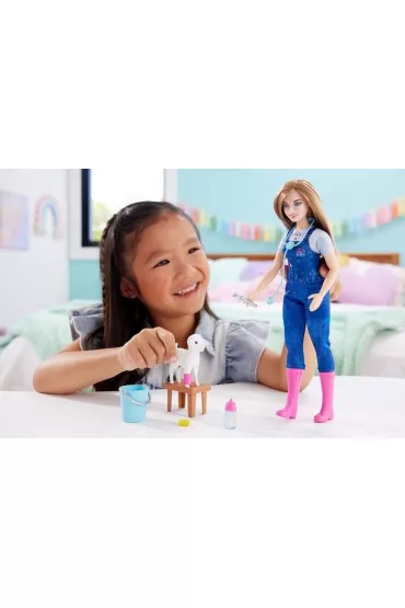 Barbie Kariera. Lalka Weterynarka na farmie HRG42 Mattel