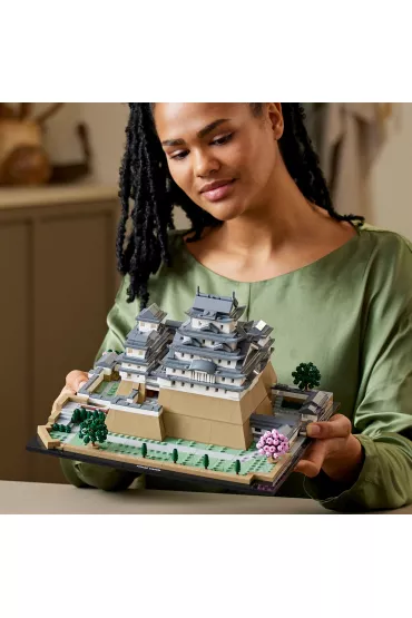 LEGO Architecture Zamek Himeji 21060
