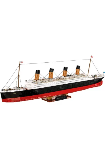 HC R.M.S. TITANIC