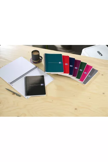 Ko�onotatnik A5 Oxford Essentials linia 90 kartek