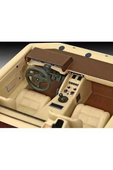 Lamborghini Countach LP500S Revell