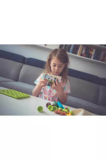 Smart Games. Psiaki Na Spacerze (PL) IUVI Games