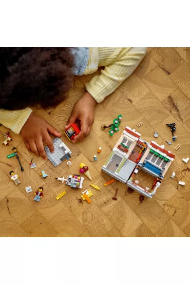 LEGO Creator Sklep z kluskami w �r�dmie�ciu 31131