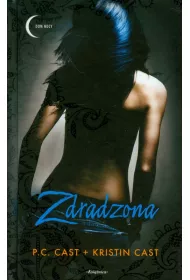 Zdradzona. Dom Nocy. Tom 2