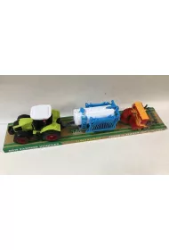 Traktor z maszyn� rolnicz� Macyszyn Toys
