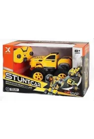 Auto R/C transformuj�ce 1:20 z �adowark� Adar