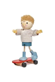 Laleczka Edward na deskorolce Tender Leaf Toys