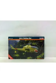 Model do sklejania AH-1G"Vietnam War"
