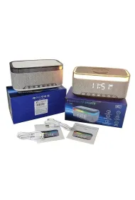 Adar G�o�nik z zegarem, radio, budzik USB 15W