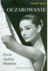 Oczarowanie. �ycie Audrey Hepburn (OT)
