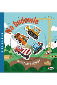 Na budowie. Drewniane figurki
