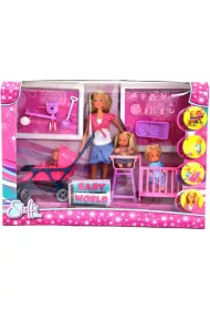 Steffi w pokoju dzieci�cym Simba