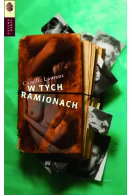 W tych ramionach