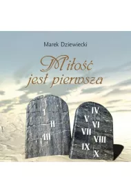 Mi�o�� jest pierwsza. Minipere�ka 9