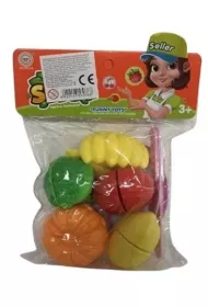 Zestaw kuchennych produkt�w z akcesoriami Maksik