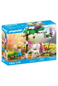 Princess Magic Playmobil Magiczna stajnia jednoro�c�w dla mamy i �rebaka 71839