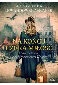 Na kocu czeka mio