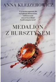 Medalion z bursztynem