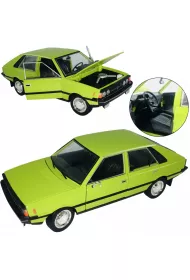 Polonez 1500 MR 1978 Borewicz Poldek 1:24 WELLY