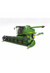 Kombajn zbo�owy John Deere T670i Bruder