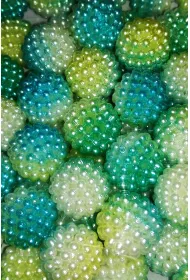 Korale t�czowe je�ynki 10mm 60szt