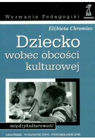 Dziecko wobec obco�ci kulturowej
