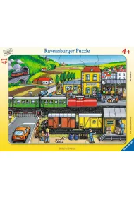 Puzzle 41 At the Station Frame Ravensburger