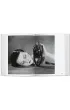 Photo Icons. 50 Landmark Photographs and Their Stories wer. angielska